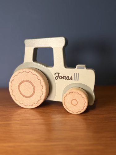 little-dutch-tractor-jonas