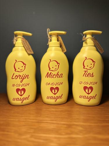 zwitsal-wasgel-lorijnmichaties